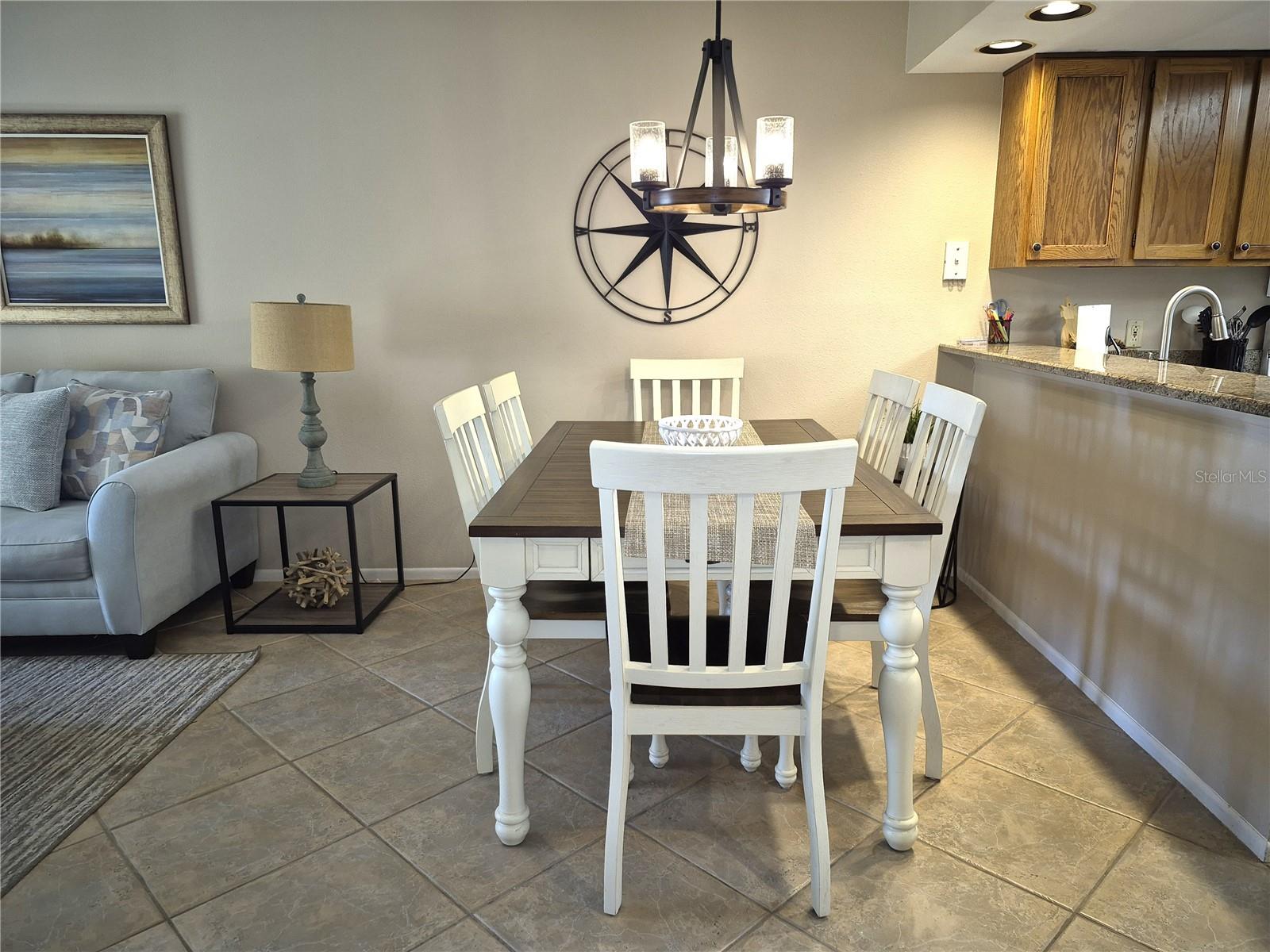 Image 7 of 42 For 50 Woodlake Place