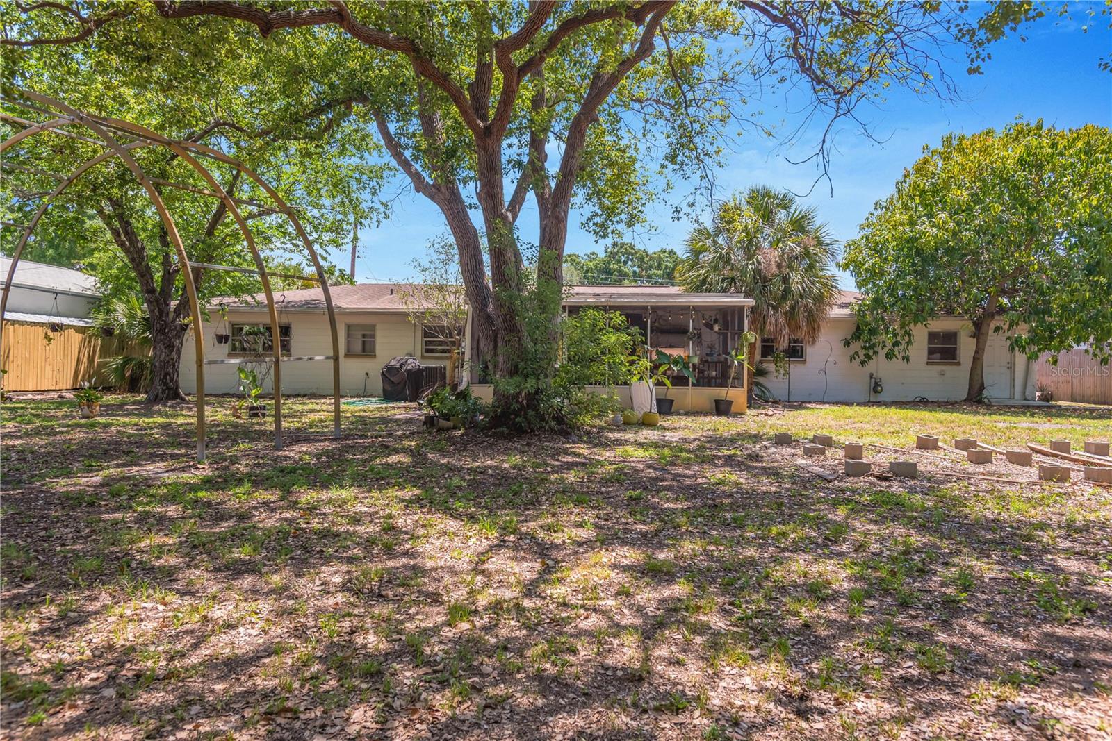 Image 31 of 34 For 5007 Hesperides Street