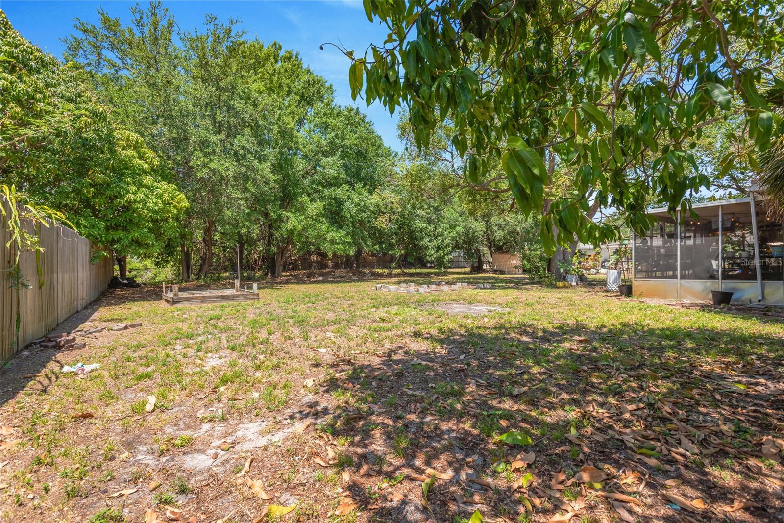 Image 34 of 34 For 5007 Hesperides Street