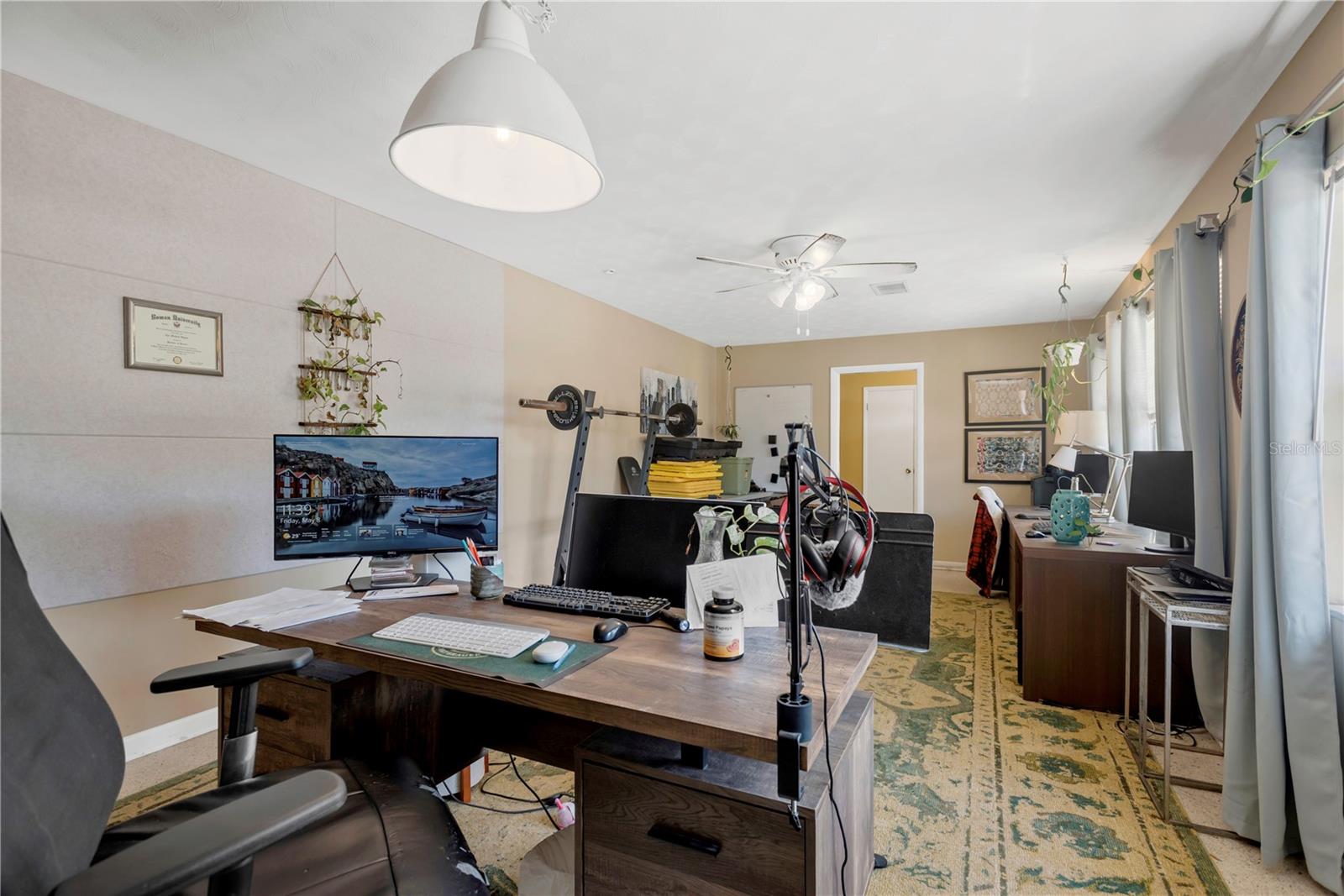 Image 8 of 34 For 5007 Hesperides Street