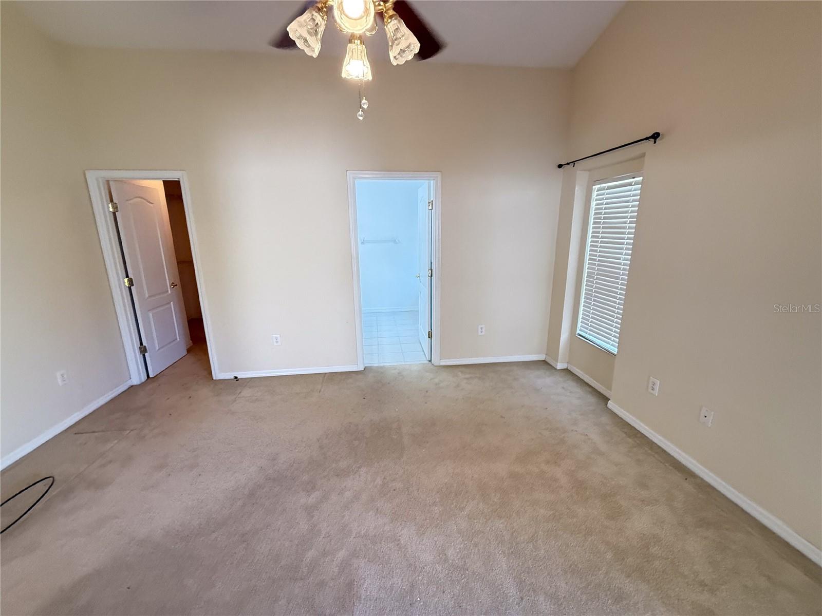 Image 19 of 33 For 13047 Bridleford Drive