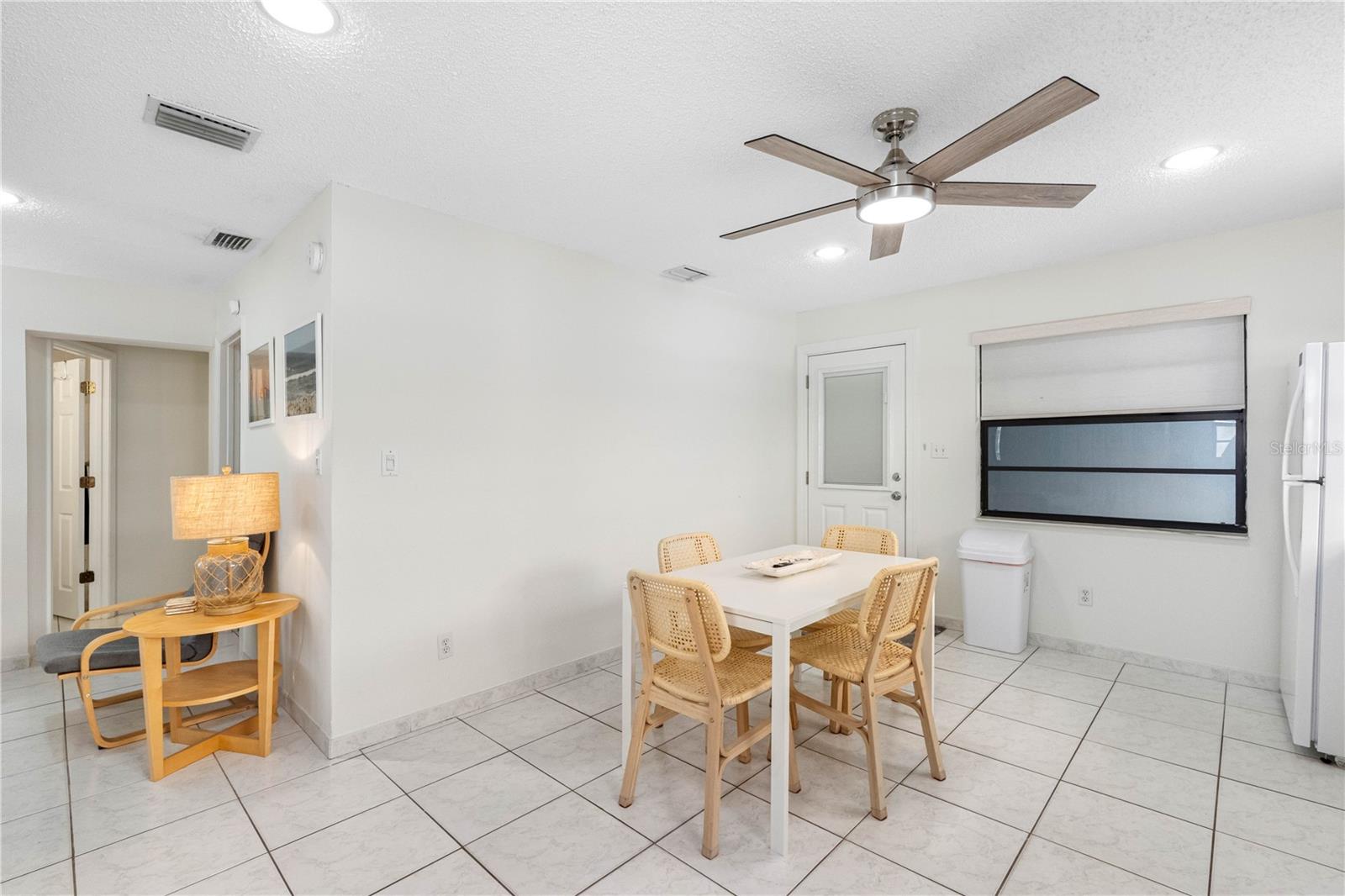 Image 24 of 50 For 614 Gulf Boulevard 9