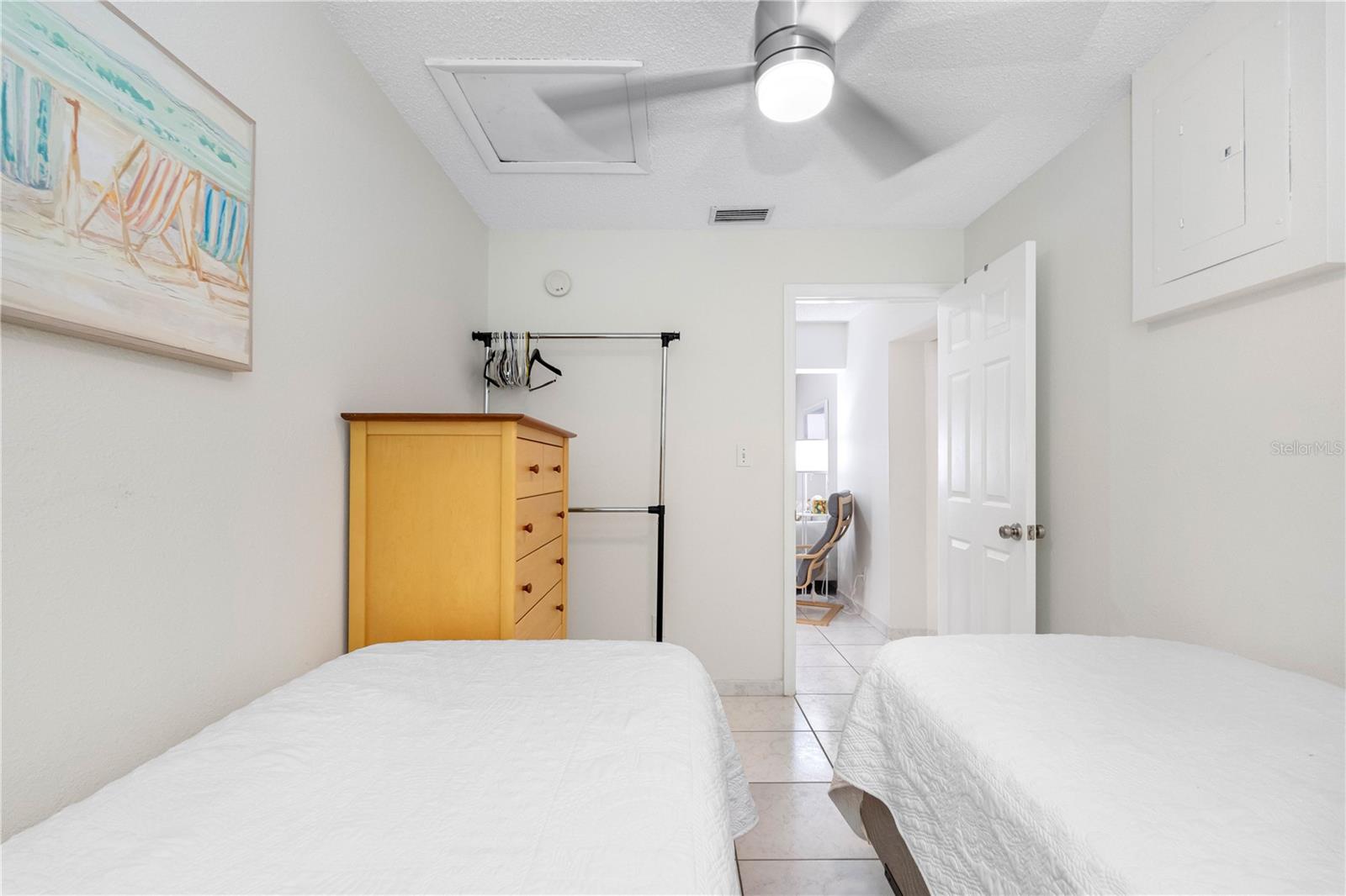 Image 33 of 50 For 614 Gulf Boulevard 9