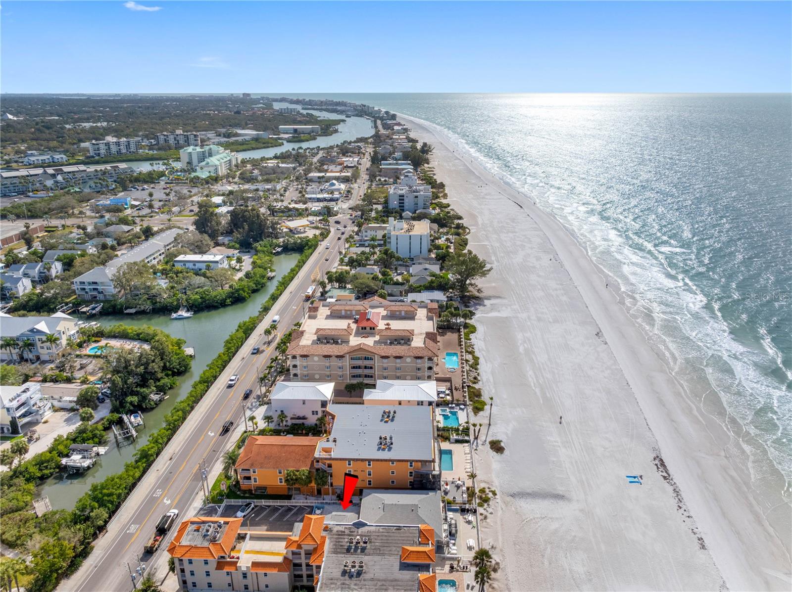 Image 7 of 50 For 614 Gulf Boulevard 9