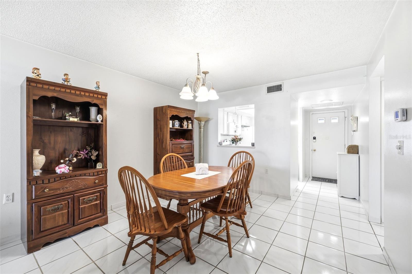 Image 12 of 44 For 11210 Carriage Hill Drive 5
