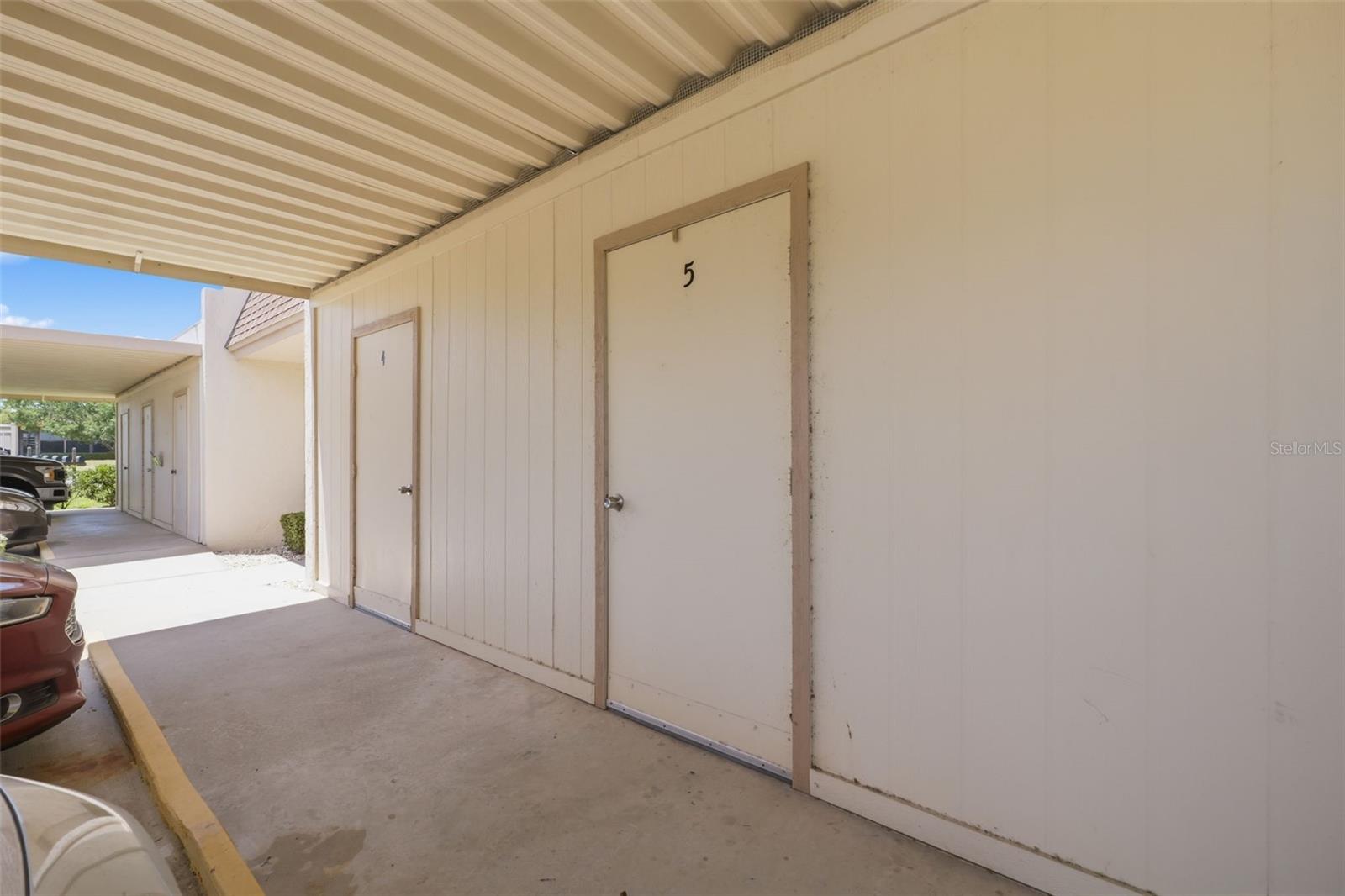 Image 36 of 44 For 11210 Carriage Hill Drive 5