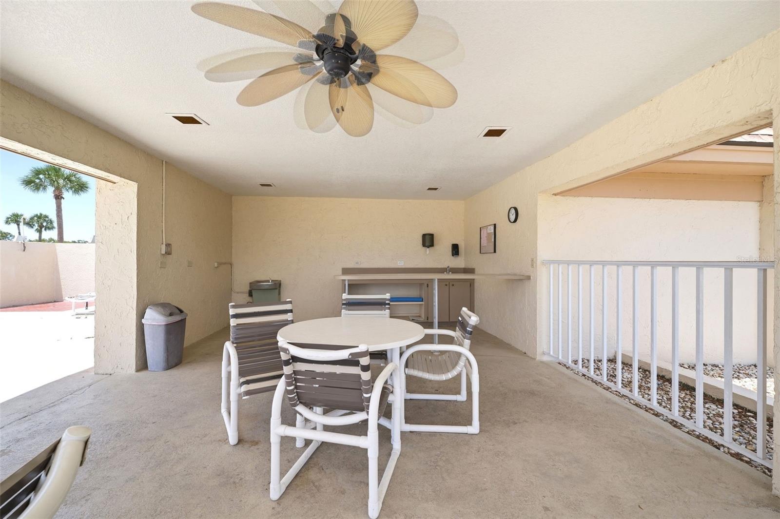 Image 40 of 44 For 11210 Carriage Hill Drive 5