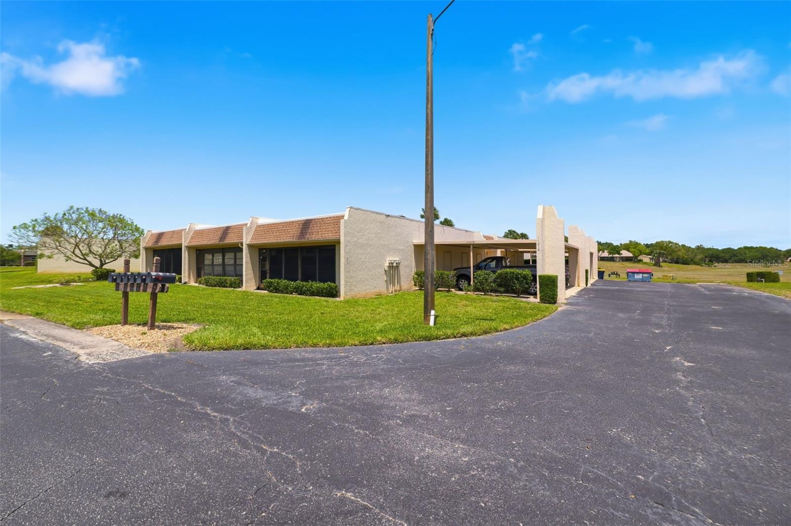 Image 6 of 44 For 11210 Carriage Hill Drive 5