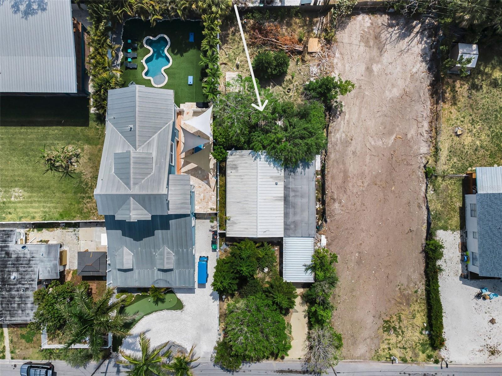 Image 9 of 22 For 1213 Bay Palm Boulevard