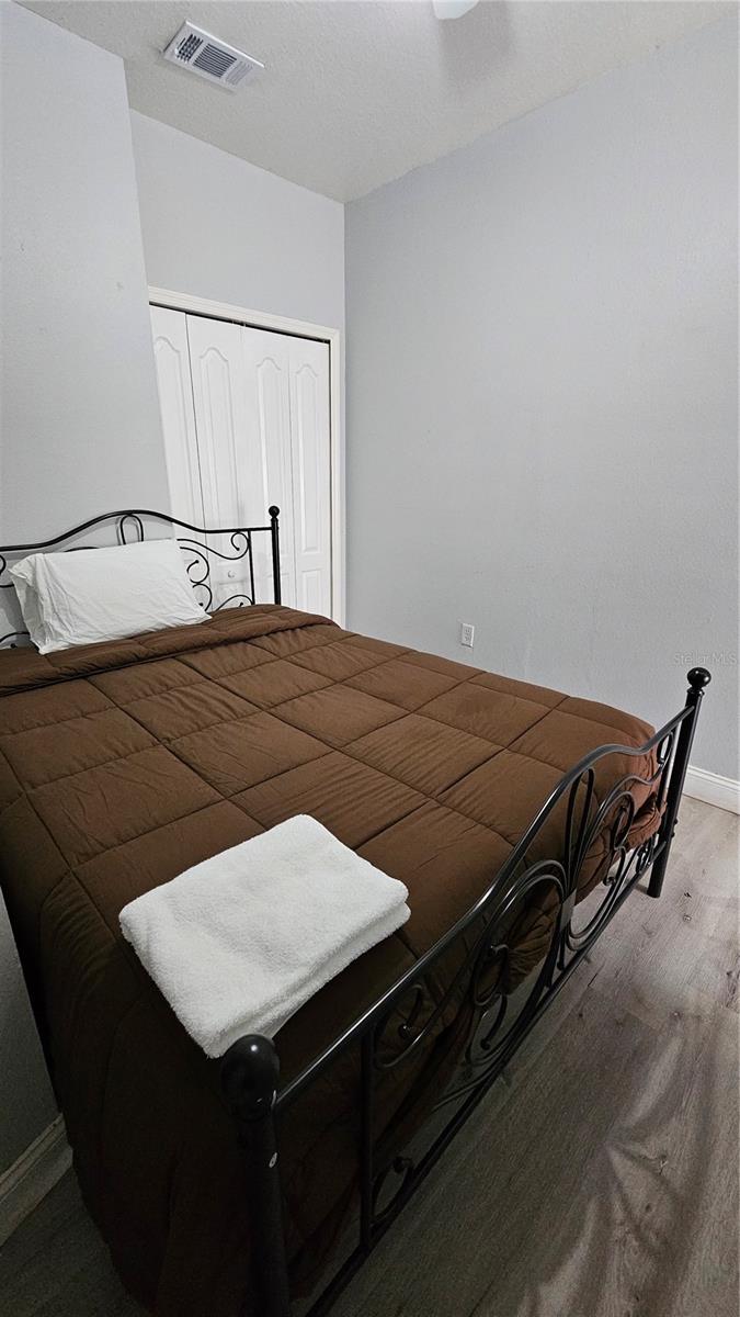 Image 5 of 6 For 13612 21st Street 2
