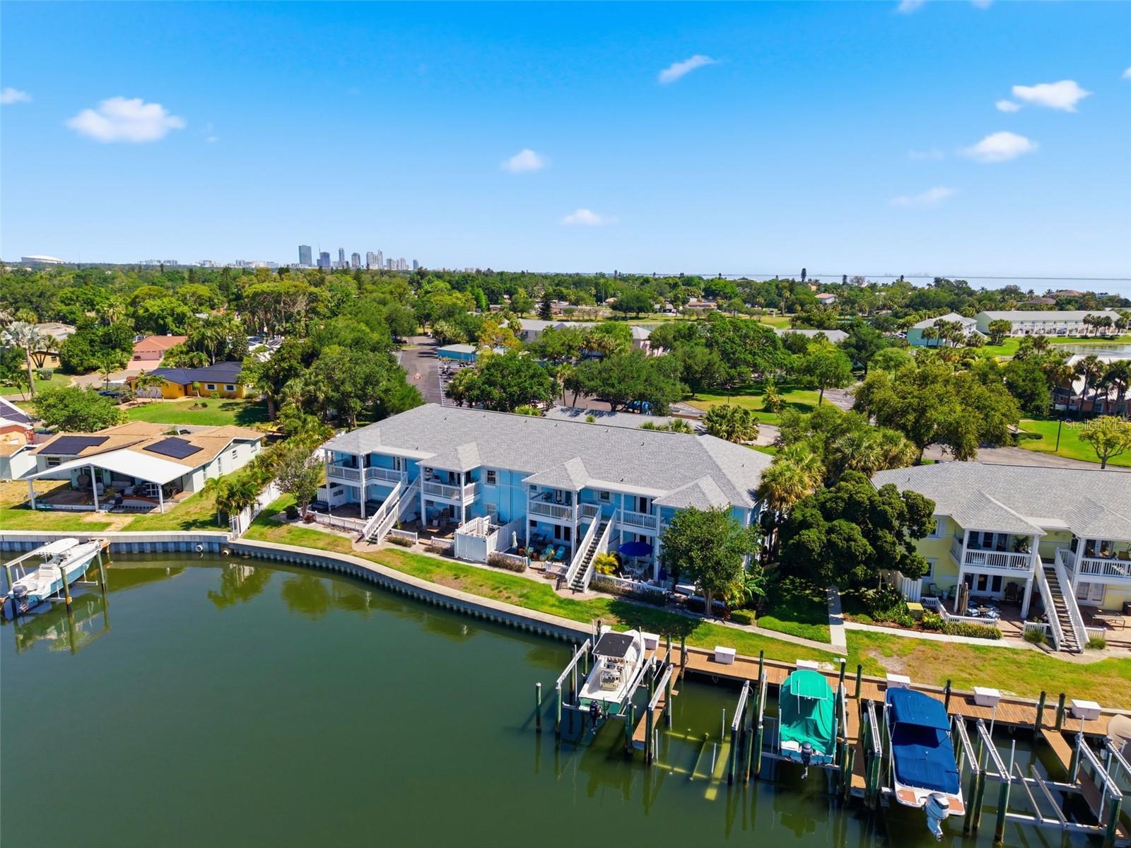 Image 43 of 86 For 4805 Cobia Drive Se D Furnishe