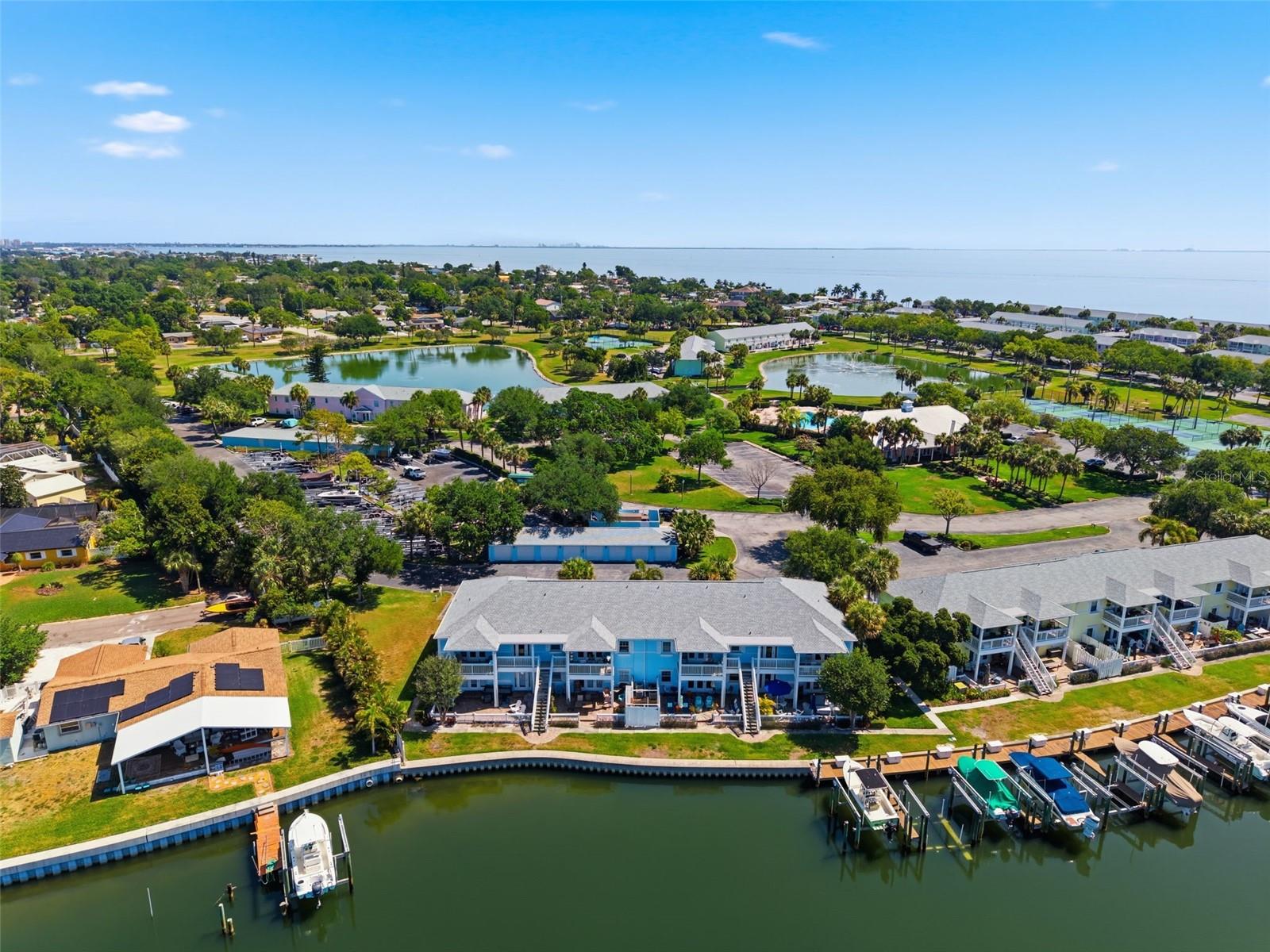 Image 53 of 86 For 4805 Cobia Drive Se D Furnishe