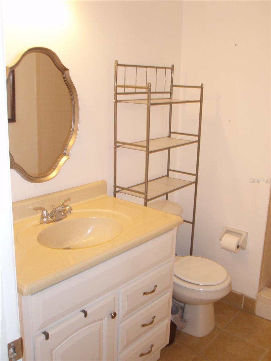 Image 11 of 17 For 6468 Bonnie Bay Circle N 0