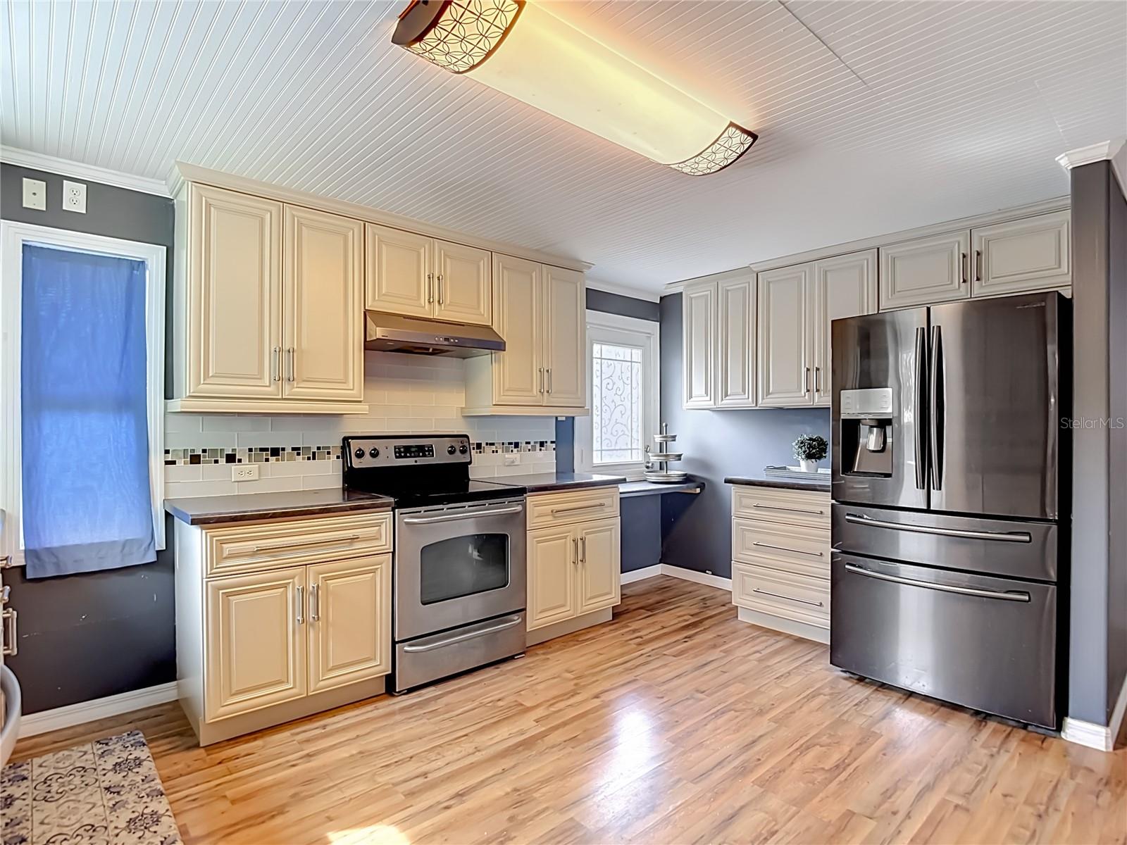 Image 13 of 60 For 38703 9th Avenue