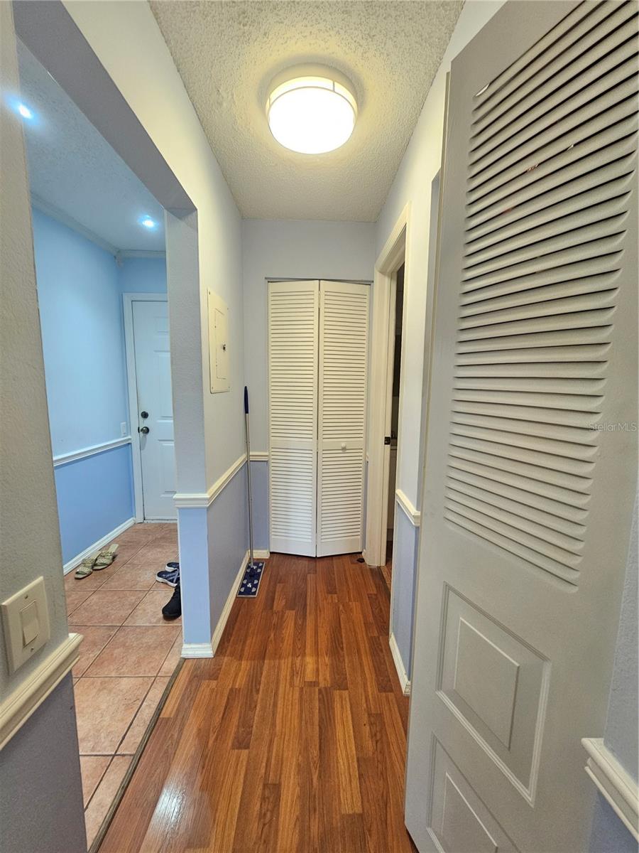 Image 17 of 22 For 5265 Bay Drive 1013