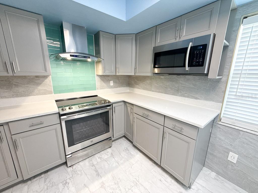 Image 20 of 73 For 2588 Forest Run Court 106a