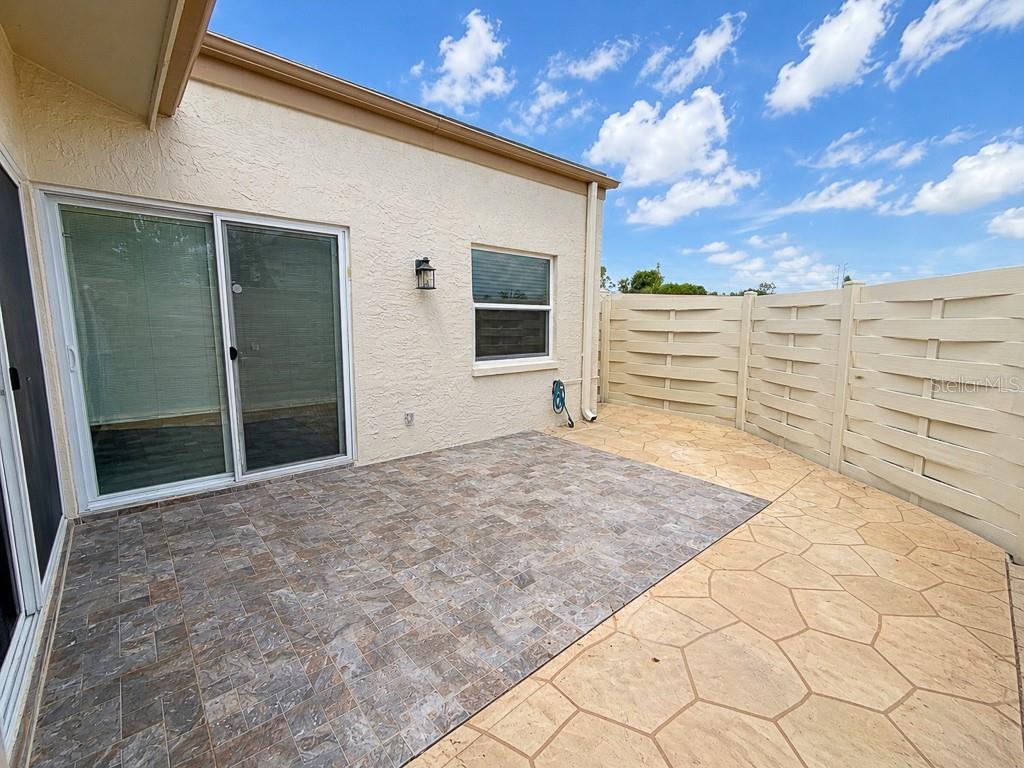 Image 52 of 73 For 2588 Forest Run Court 106a