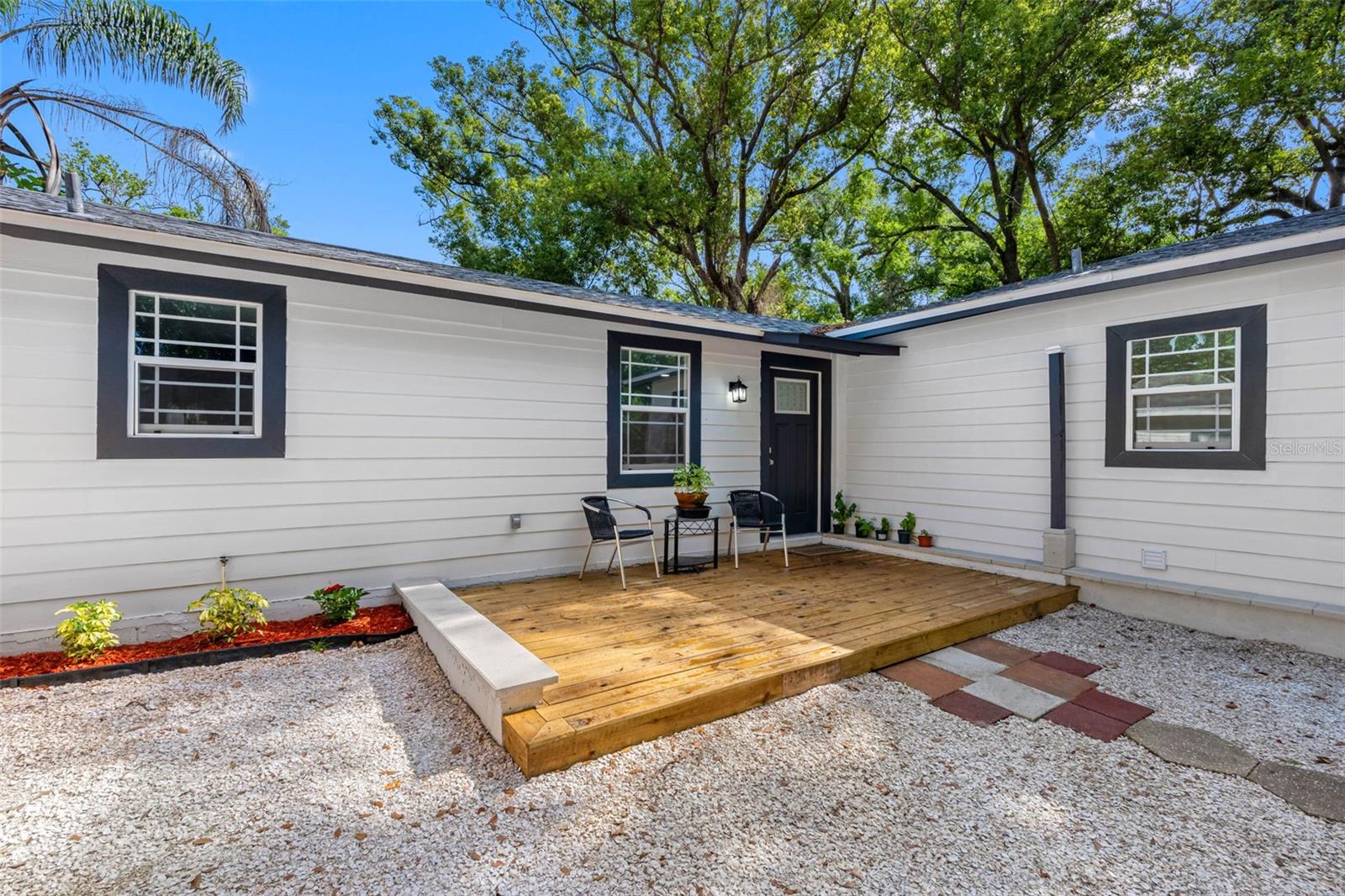 Image 3 of 35 For 1208 Chilkoot Avenue