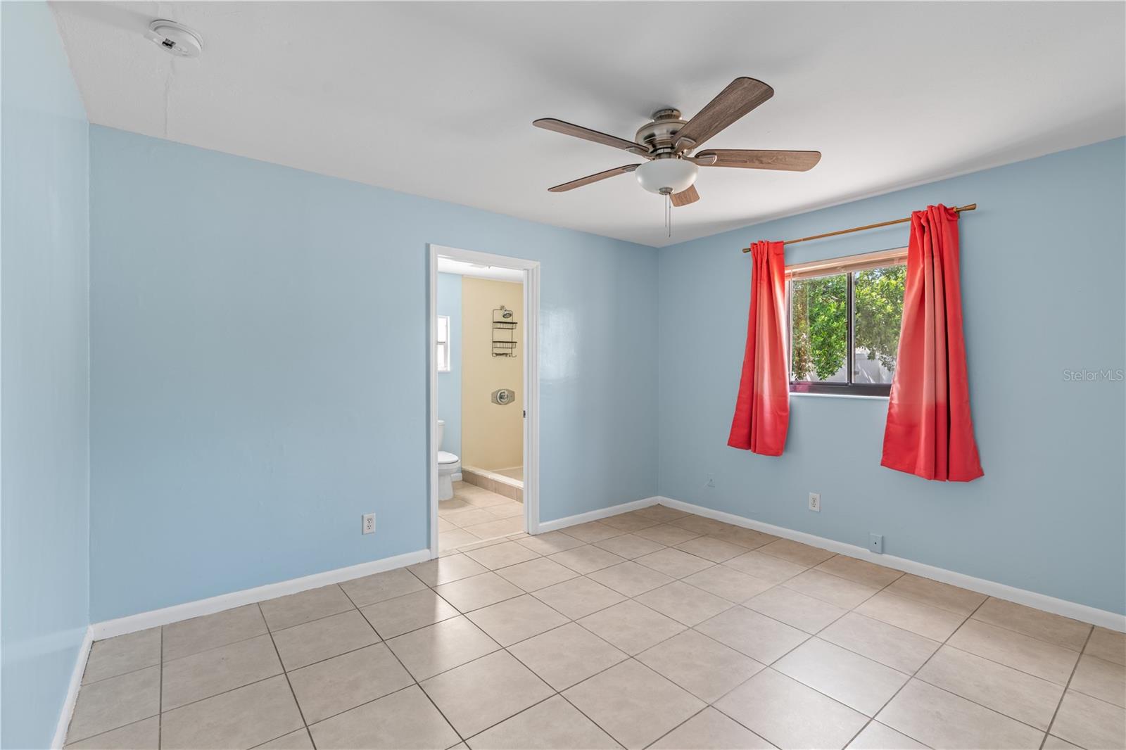 Image 17 of 29 For 3711 Leila Avenue