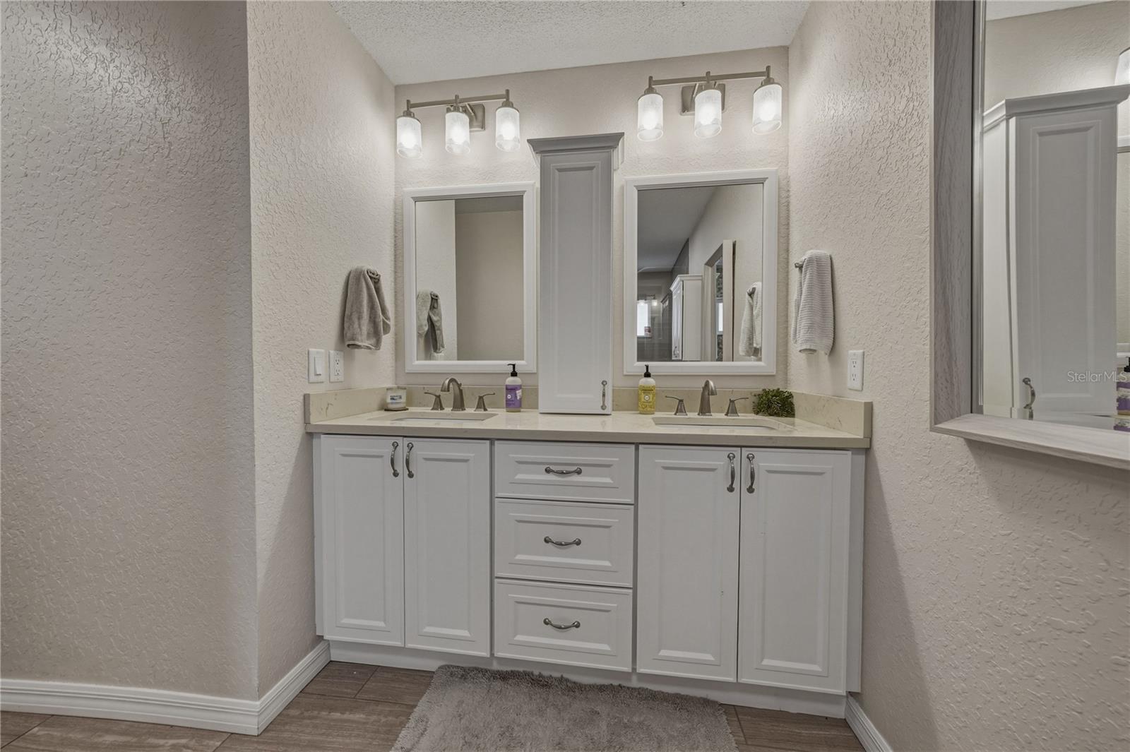 Image 39 of 69 For 7435 Kilbride Court