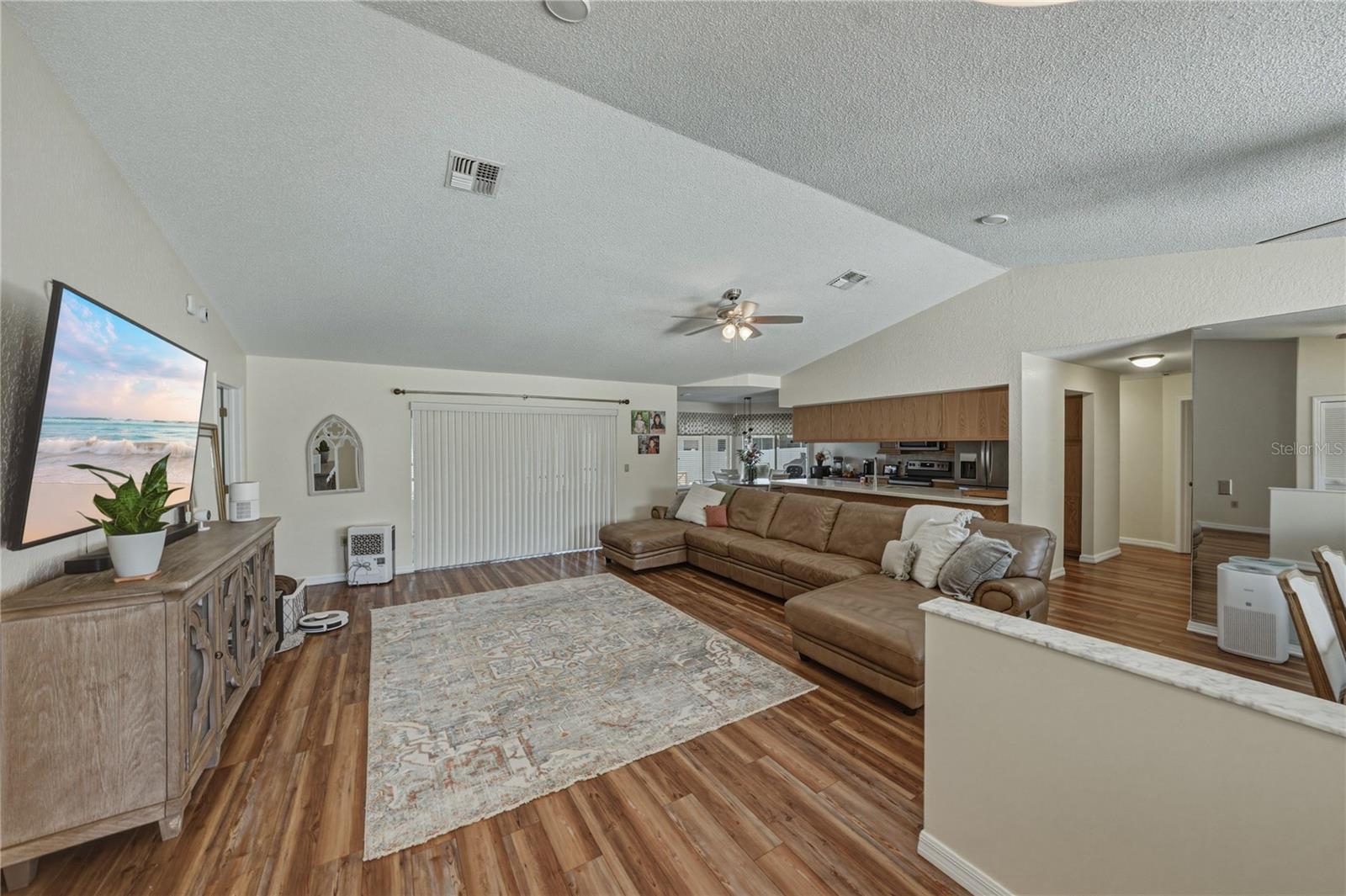 Image 9 of 69 For 7435 Kilbride Court