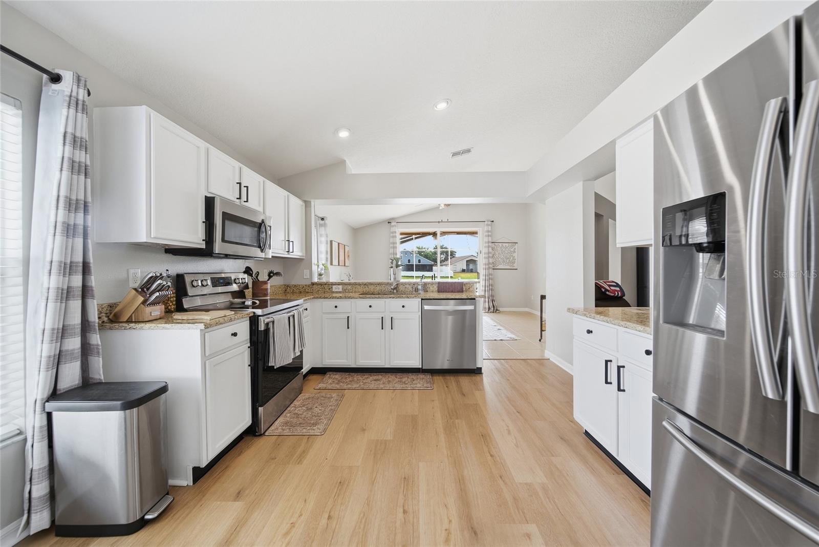 Image 13 of 38 For 25405 Geddy Drive