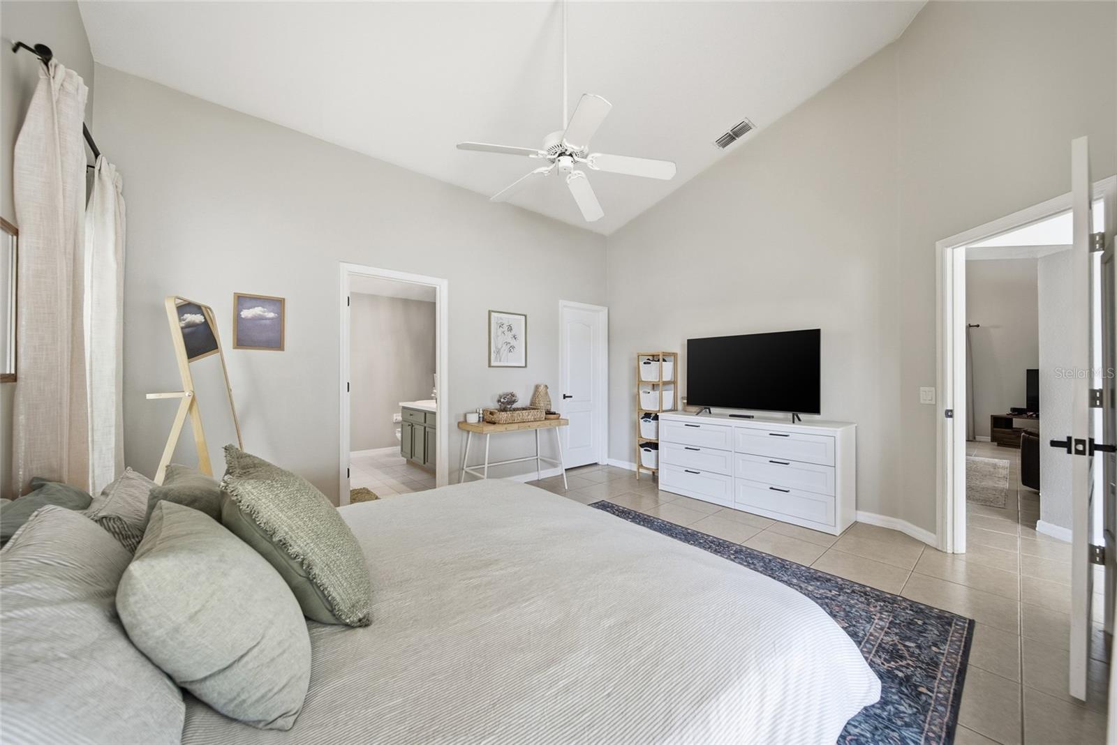 Image 19 of 38 For 25405 Geddy Drive
