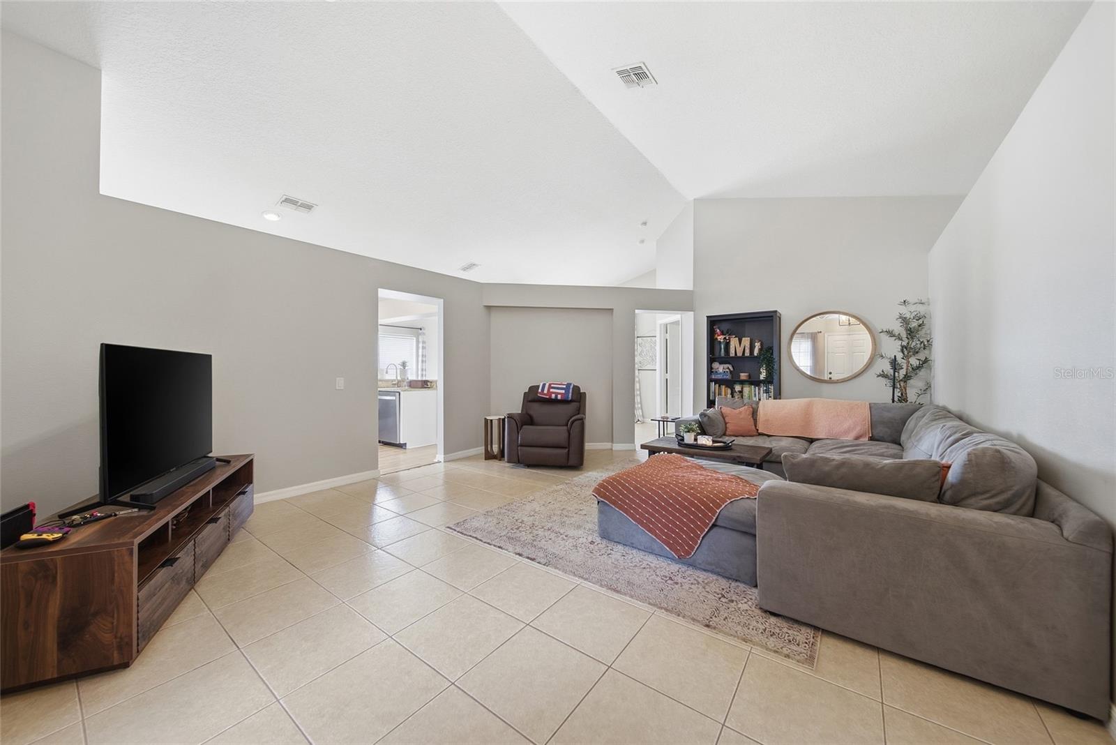 Image 3 of 38 For 25405 Geddy Drive