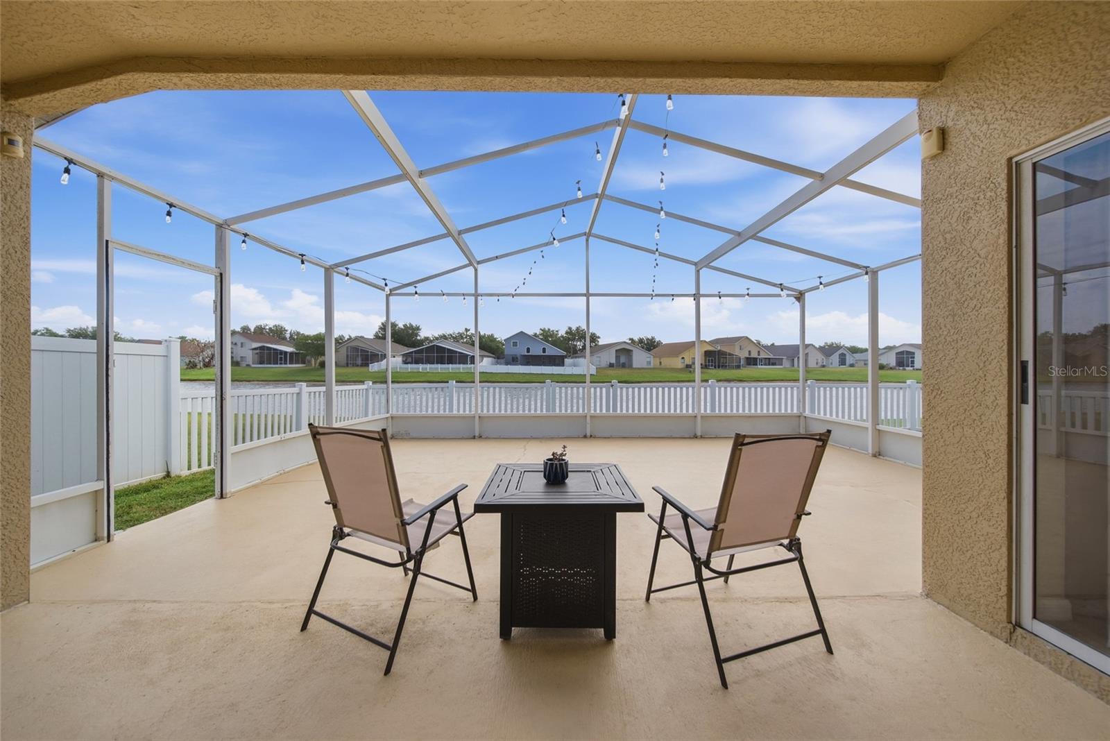 Image 5 of 38 For 25405 Geddy Drive
