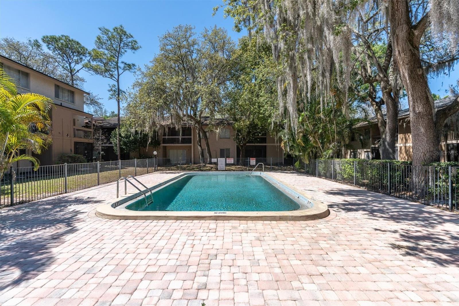 Image 30 of 31 For 7505 Pitch Pine Circle 122