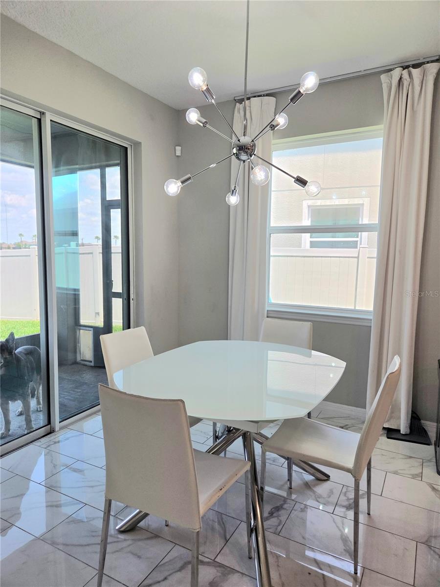 Image 20 of 58 For 13521 Palmera Vista Drive