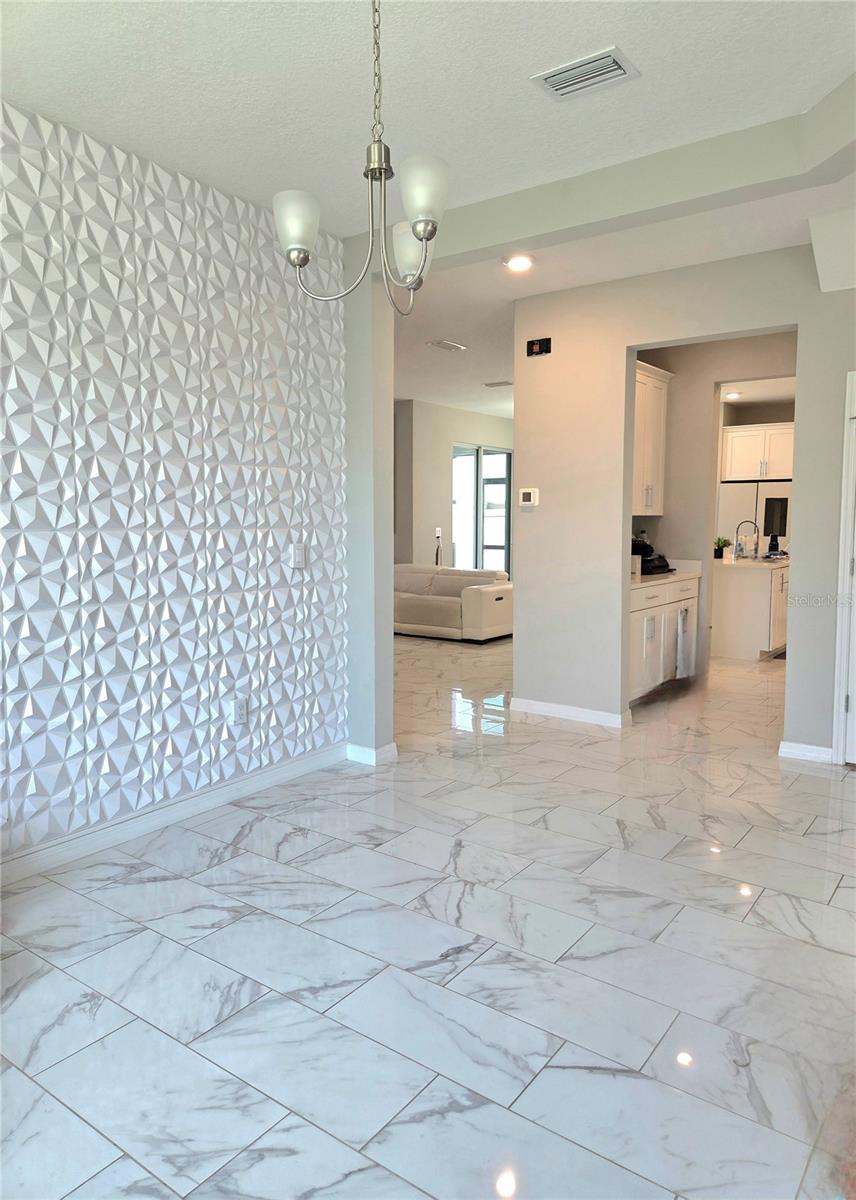 Image 27 of 58 For 13521 Palmera Vista Drive