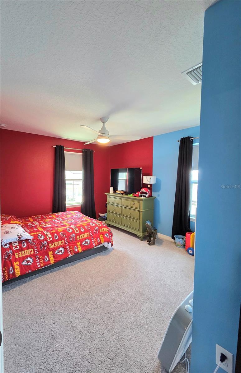 Image 33 of 58 For 13521 Palmera Vista Drive