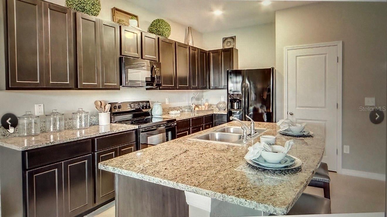 Image 16 of 66 For 6936 Breezy Palm Drive