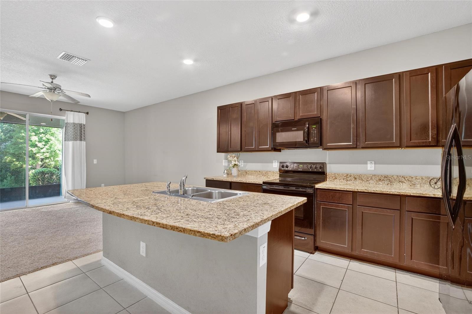 Image 17 of 66 For 6936 Breezy Palm Drive