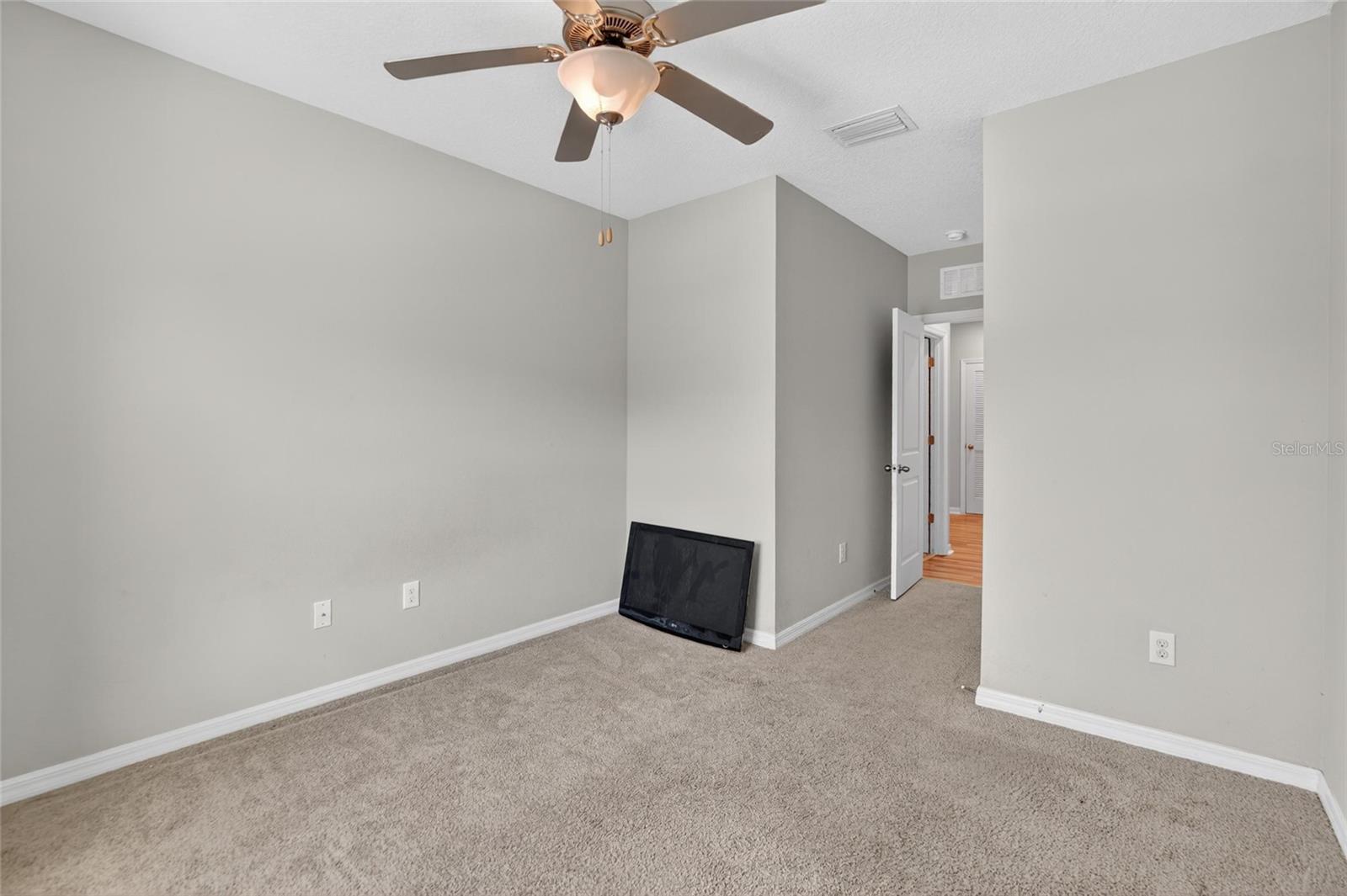 Image 37 of 66 For 6936 Breezy Palm Drive