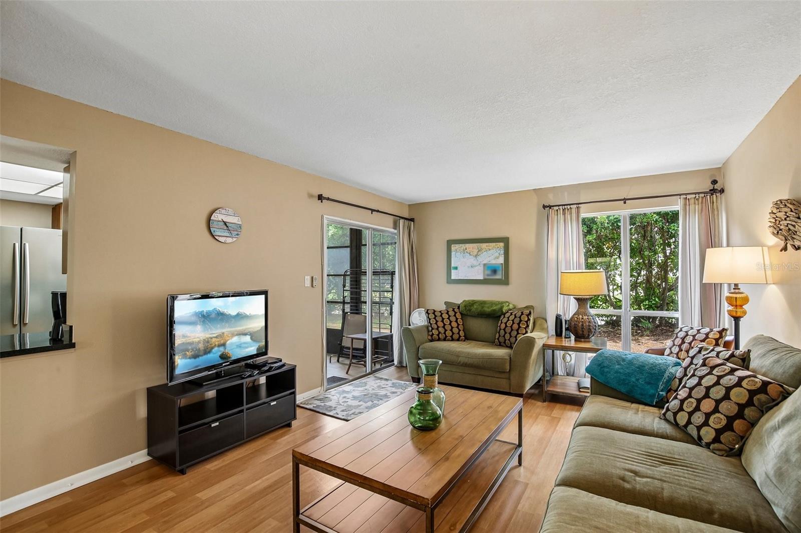 Image 14 of 49 For 505 Windrush Bay Drive