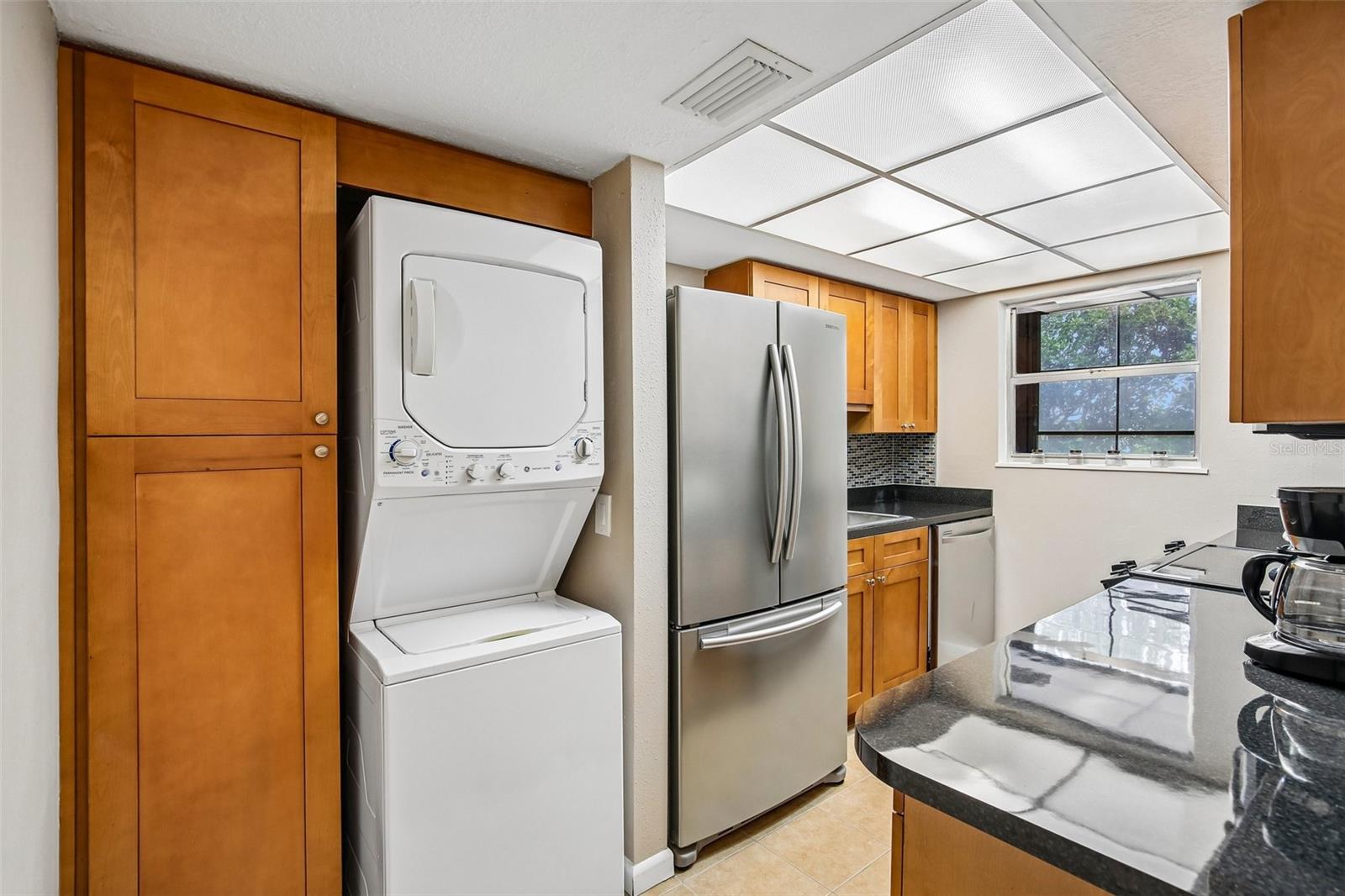 Image 22 of 49 For 505 Windrush Bay Drive