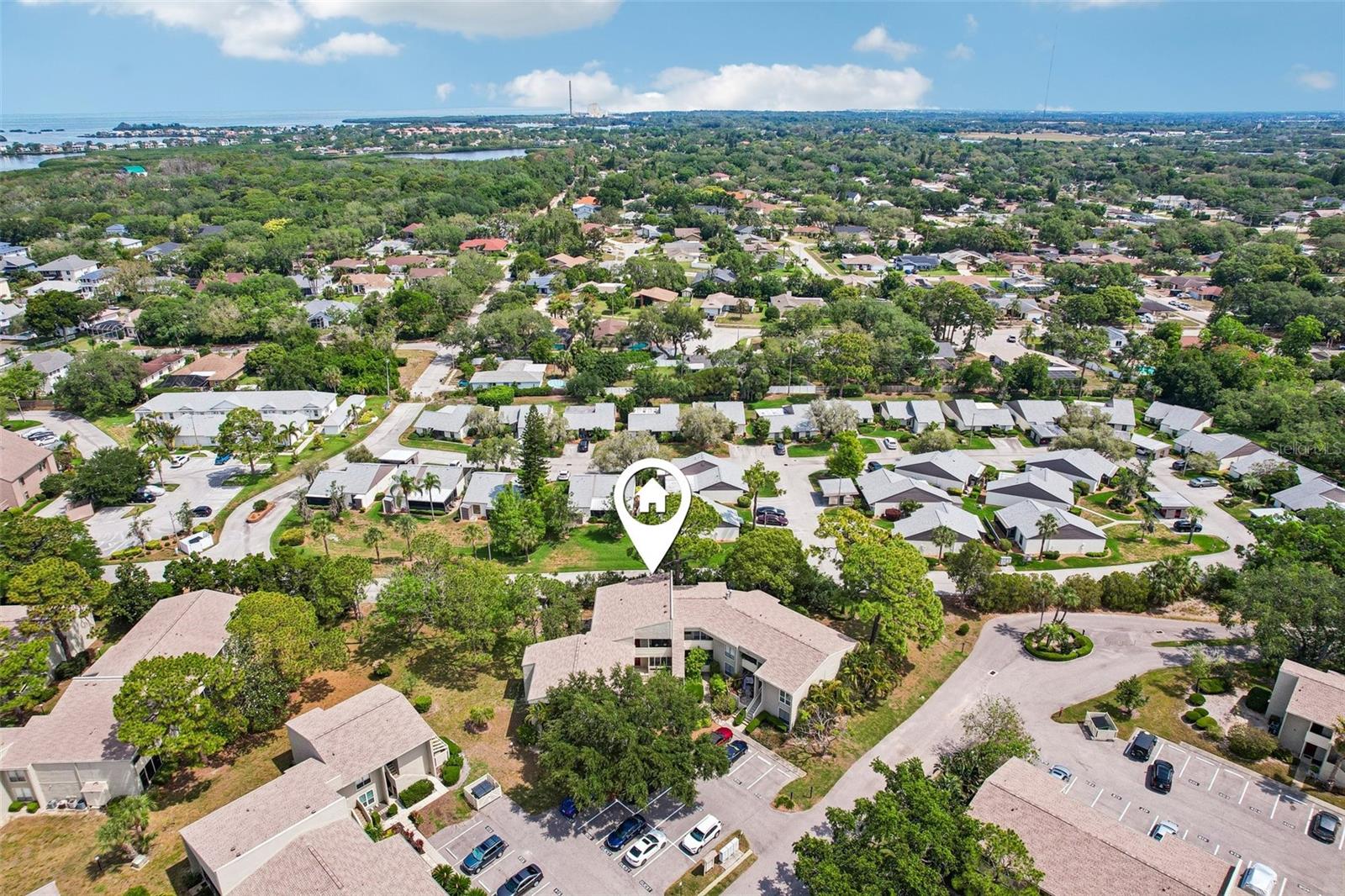 Image 42 of 49 For 505 Windrush Bay Drive