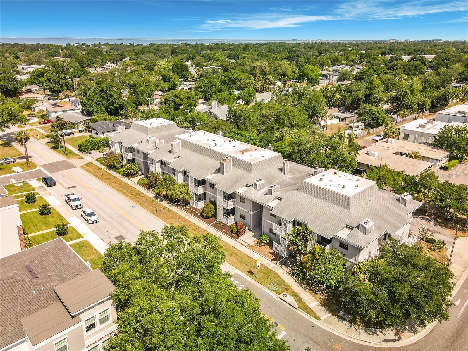 Image 15 of 15 For 4405 Fair Oaks Avenue 18