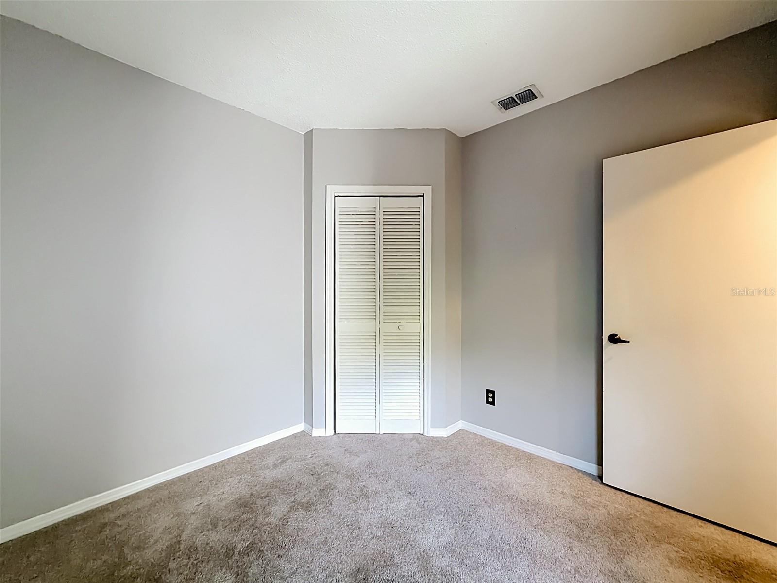 Image 9 of 15 For 4405 Fair Oaks Avenue 18