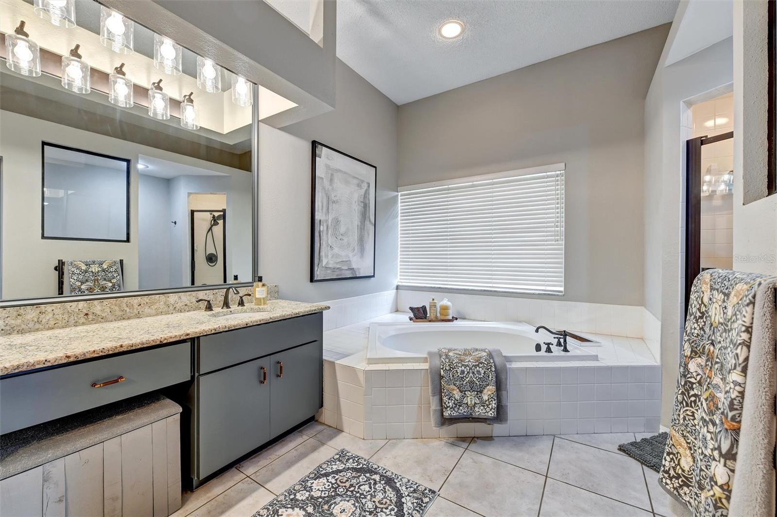 Image 21 of 46 For 4443 Glenbrook Lane