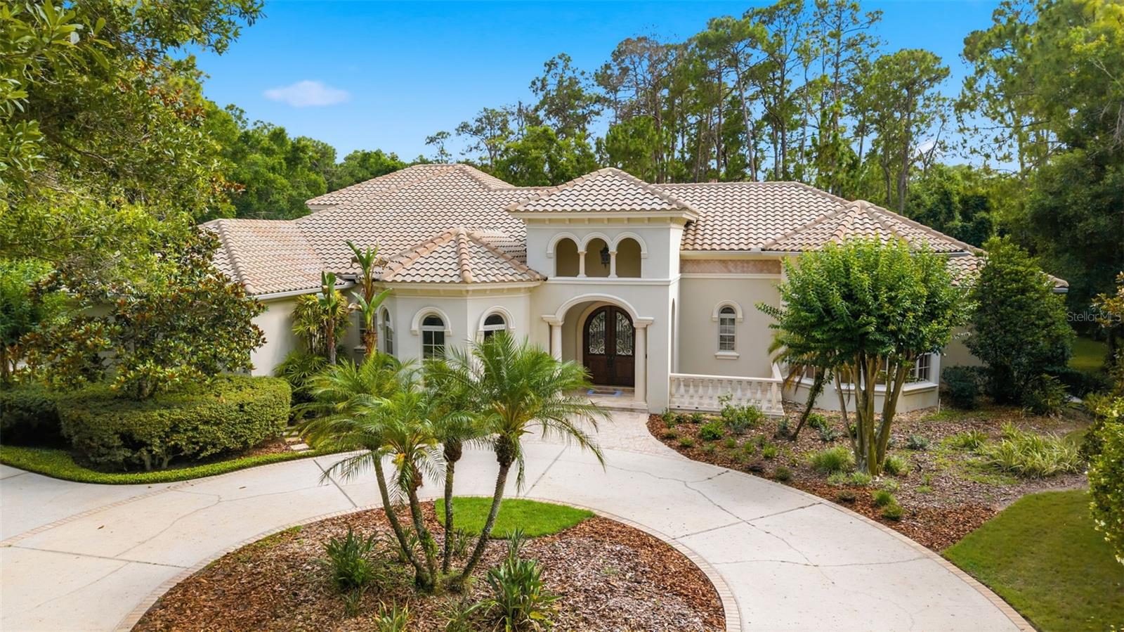 Listing photo id 23 for 18901 Lakes Edge Way