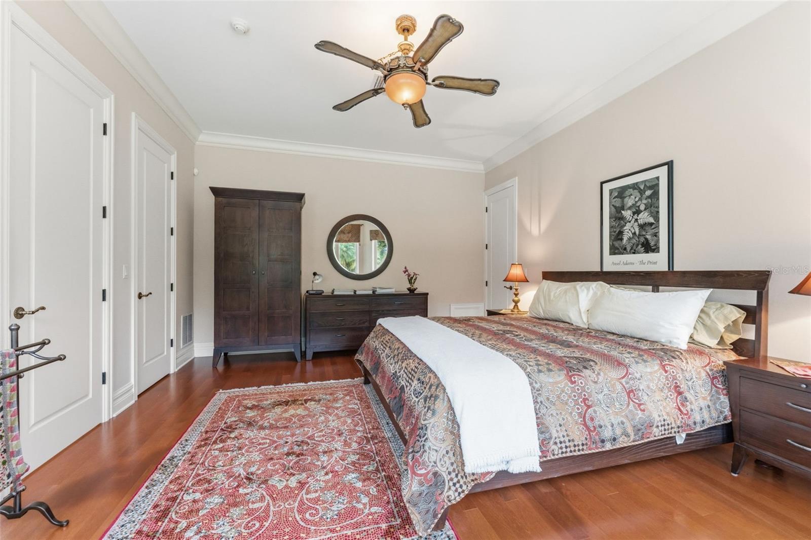 Listing photo id 56 for 18901 Lakes Edge Way
