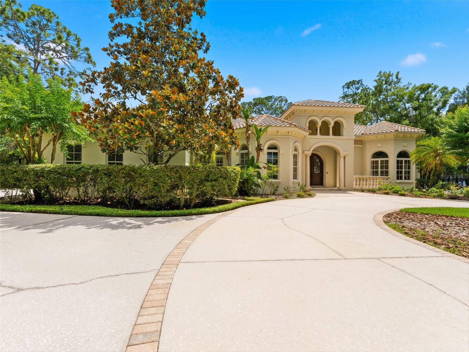 Listing photo id 62 for 18901 Lakes Edge Way