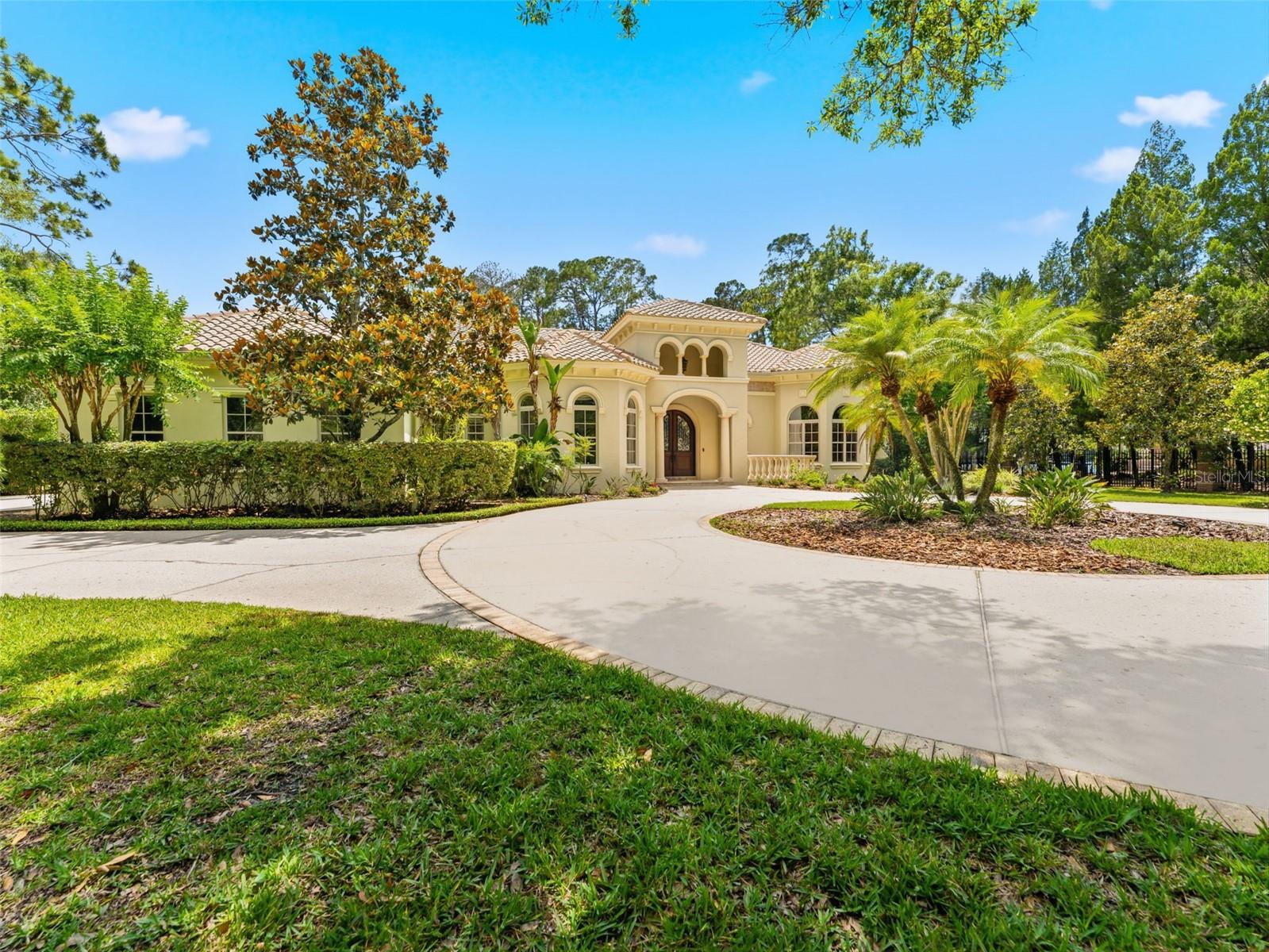 Listing photo id 63 for 18901 Lakes Edge Way