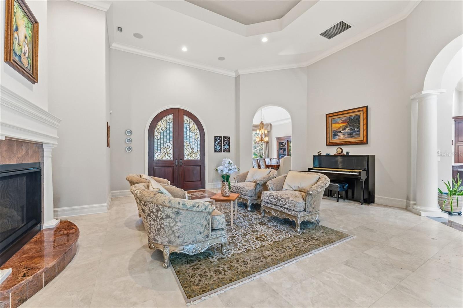 Listing photo id 69 for 18901 Lakes Edge Way