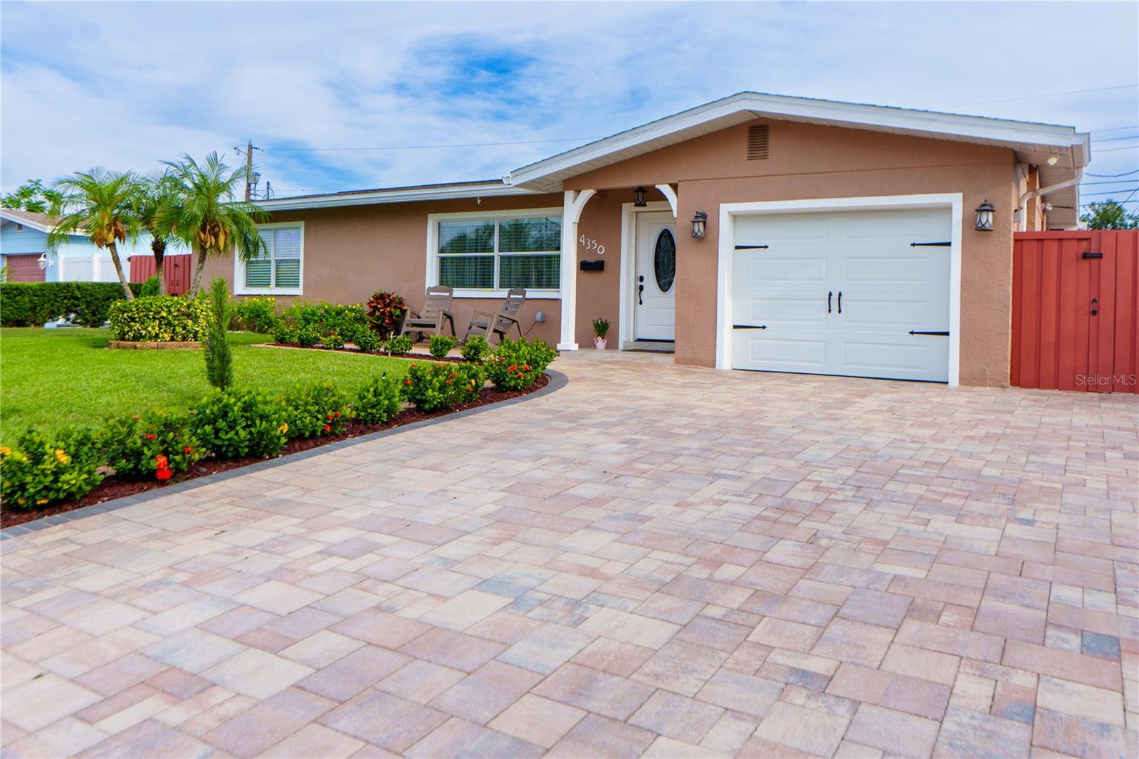 Image 2 of 67 For 4350 37th Avenue N