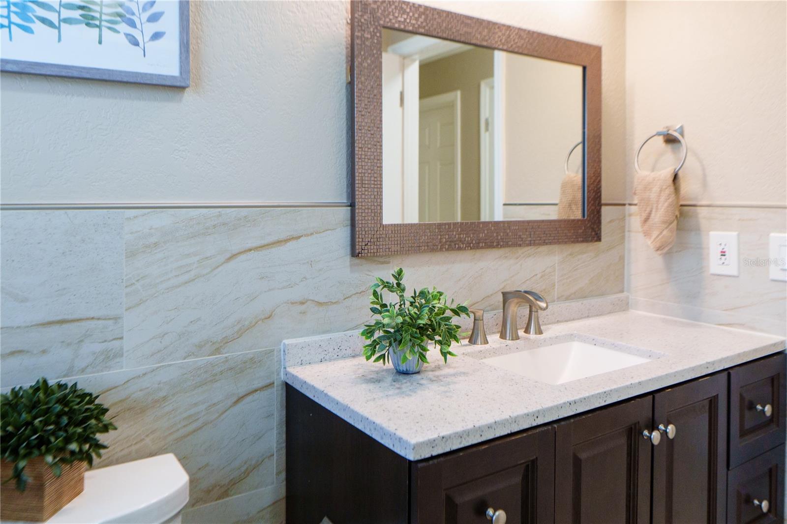 Image 37 of 67 For 4350 37th Avenue N