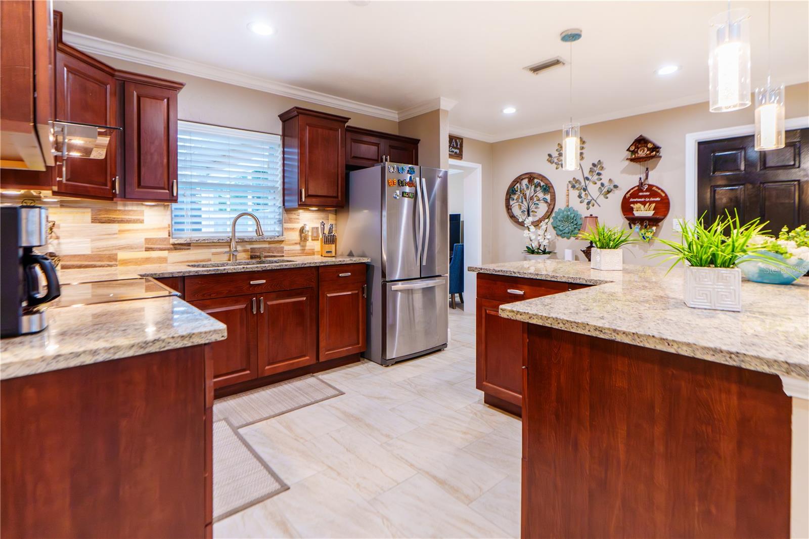 Image 61 of 67 For 4350 37th Avenue N